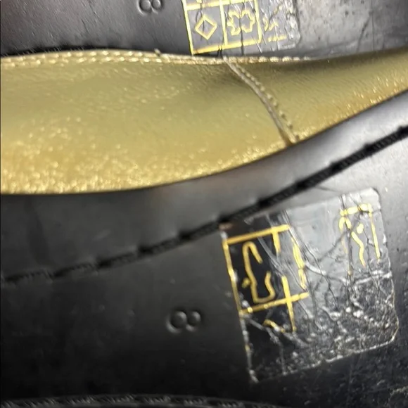 Jeffrey Campbell Gold Metallic Flats with Pointed Toe and Decorative Accent Sz 8 - Picture 6 of 8